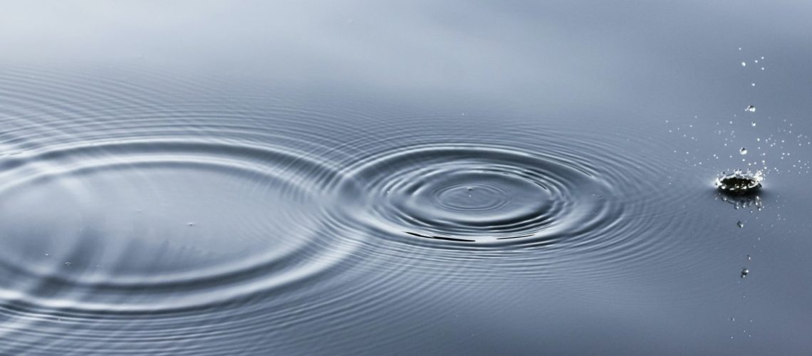 ripple effect linus-nylund-Q5QspluNZmM-unsplash